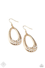 Load image into Gallery viewer, Fiercely 5th Avenue December 2020 Fashion Fix.