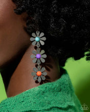 Load image into Gallery viewer, Paparazzi Daisy Dame - Purple Earrings
