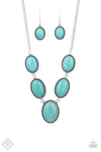 Load image into Gallery viewer, Simply Santa Fe December 2020 Fashion Fix.
