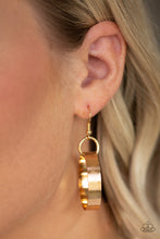 Load image into Gallery viewer, Paparazzi Big Hit - Gold Necklace.
