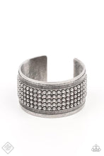 Load image into Gallery viewer, Paparazzi Simply Santa Fe Complete Trend Blend - Fashion Fix April 2021
