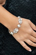 Load image into Gallery viewer, Paparazzi Fiercely 5th Avenue Complete Trend Blend
