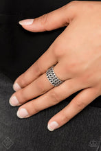 Load image into Gallery viewer, Metro Maker Silver Ring - Fashion Fix July 2019.
