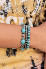 Load image into Gallery viewer, Paparazzi Simply Santa Fe Complete Trend Blend December 2021
