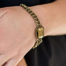 Load image into Gallery viewer, Command and CONQUEROR - Brass.
