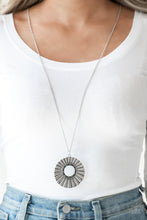 Load image into Gallery viewer, Chic Centered Multi Necklace.

