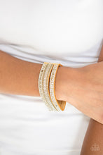 Load image into Gallery viewer, Fashion Fanatic - Yellow.
