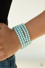 Load image into Gallery viewer, Pearl Bliss - Blue.
