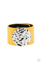 Load image into Gallery viewer, Paparazzi The Future Looks Bright - Yellow Bracelet
