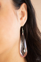 Load image into Gallery viewer, Paparazzi Crystal Crowns - Pink Earrings
