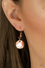 Load image into Gallery viewer, Paparazzi GLISTEN Closely - Copper Necklace
