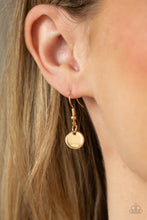 Load image into Gallery viewer, Paparazzi Be Still - Gold Necklace
