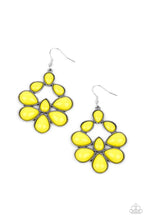 Load image into Gallery viewer, Paparazzi In Crowd Couture - Yellow Earrings
