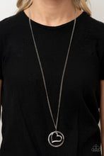 Load image into Gallery viewer, Paparazzi Positively Perfect - Silver Necklace
