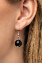 Load image into Gallery viewer, Paparazzi Yacht Catch - Black Necklace
