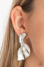 Load image into Gallery viewer, Paparazzi METAL-Physical Mood - Silver Earrings
