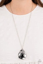 Load image into Gallery viewer, Paparazzi Surrealist Sparkle - Black Necklace
