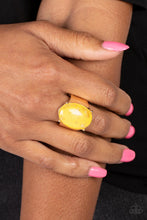 Load image into Gallery viewer, Paparazzi Gold Leaf Glam - Yellow Ring
