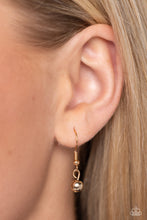 Load image into Gallery viewer, Paparazzi Flowering Fame - Gold Necklace
