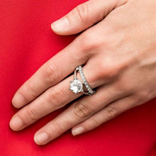 Load image into Gallery viewer, Center Stage Shimmer - White Ring.
